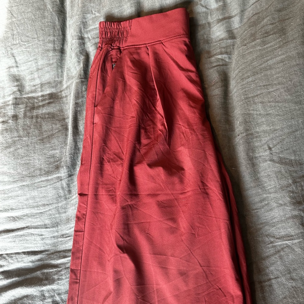 Athleta wide leg maroon pants